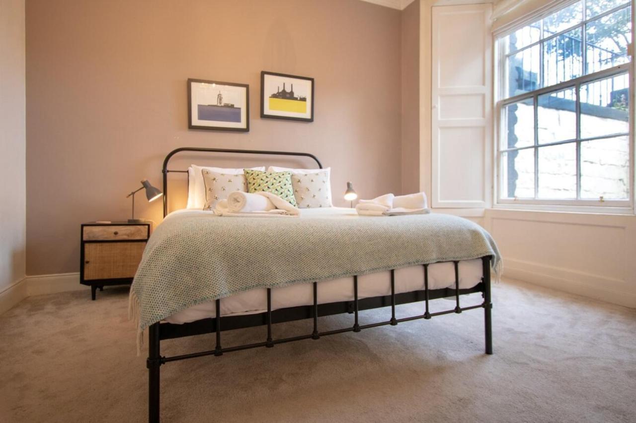 Beautifully Modernised New Town Home 爱丁堡 外观 照片