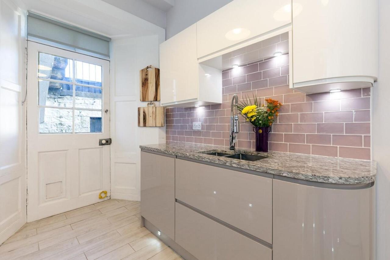 Beautifully Modernised New Town Home 爱丁堡 外观 照片