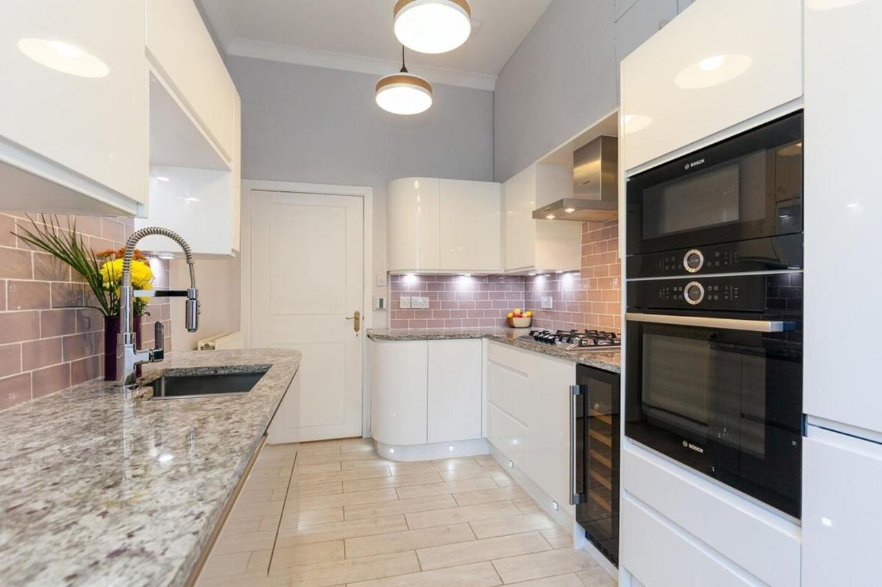 Beautifully Modernised New Town Home 爱丁堡 外观 照片