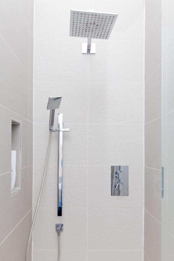 Beautifully Modernised New Town Home 爱丁堡 外观 照片